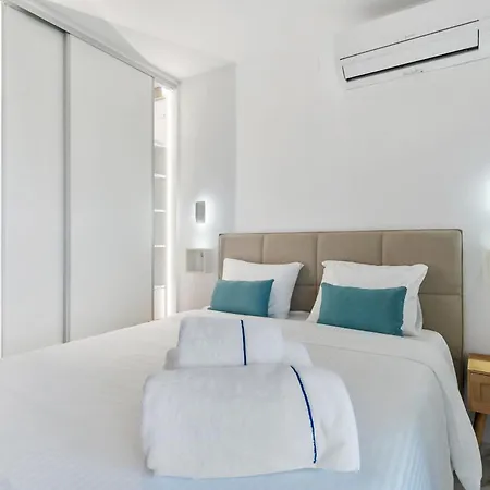 Apartment Perla By The Sea *